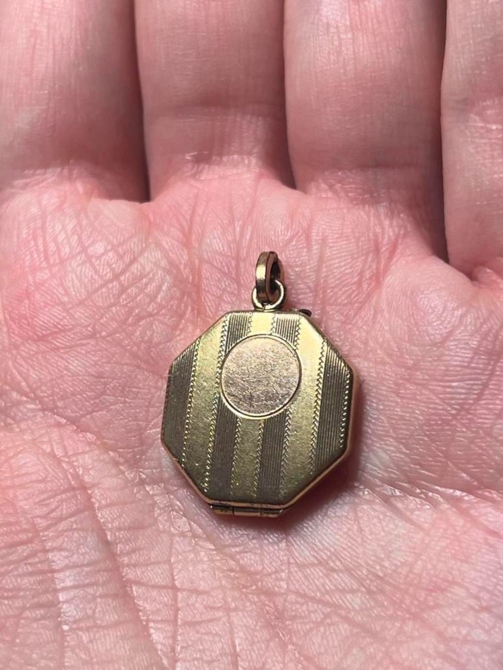 Vintage gold filled octagonal striped locket